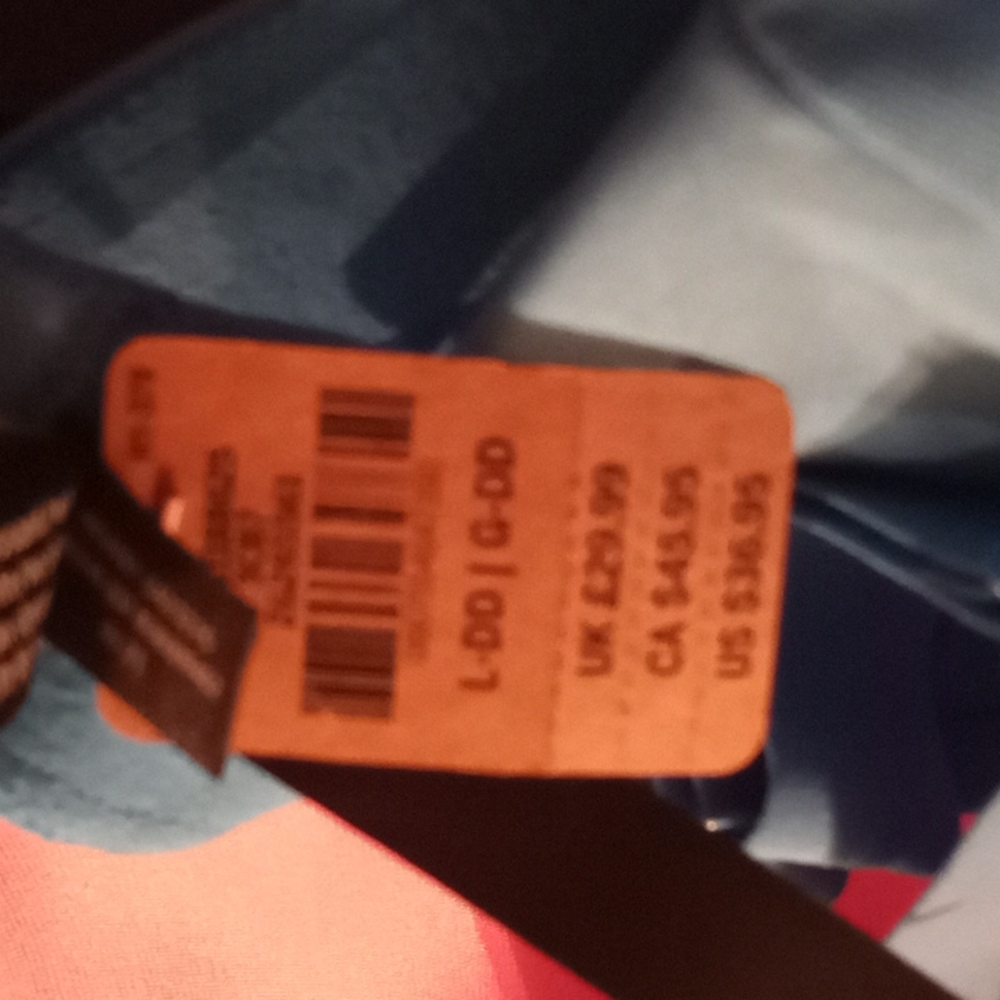 Victoria Secret sports bra - Picture 4 of 4